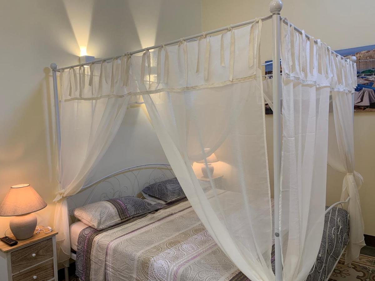 Piazza Fontana Luxury Bed & Breakfast Galatina Exterior photo