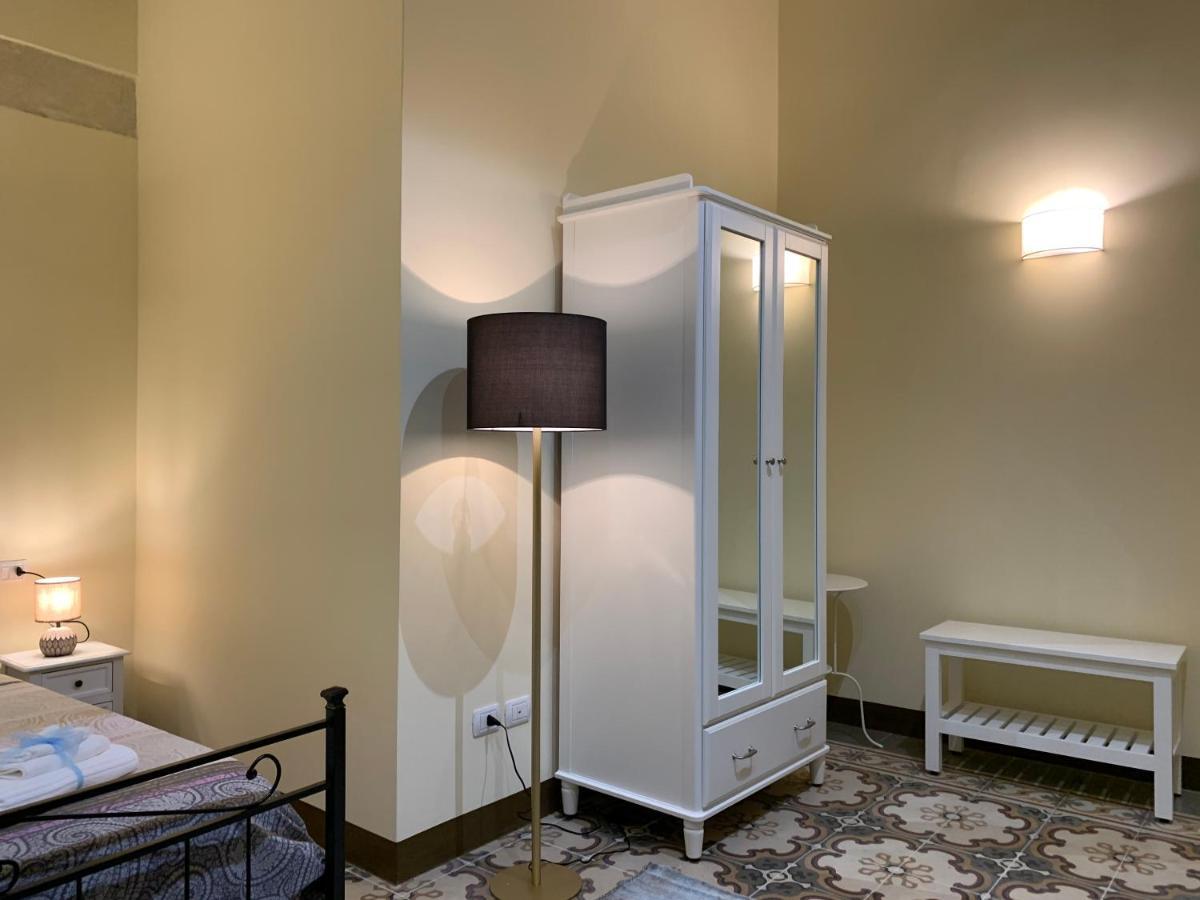 Piazza Fontana Luxury Bed & Breakfast Galatina Exterior photo