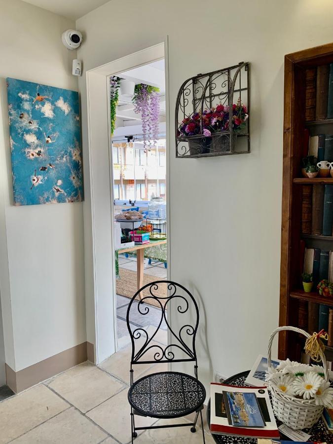 Piazza Fontana Luxury Bed & Breakfast Galatina Exterior photo